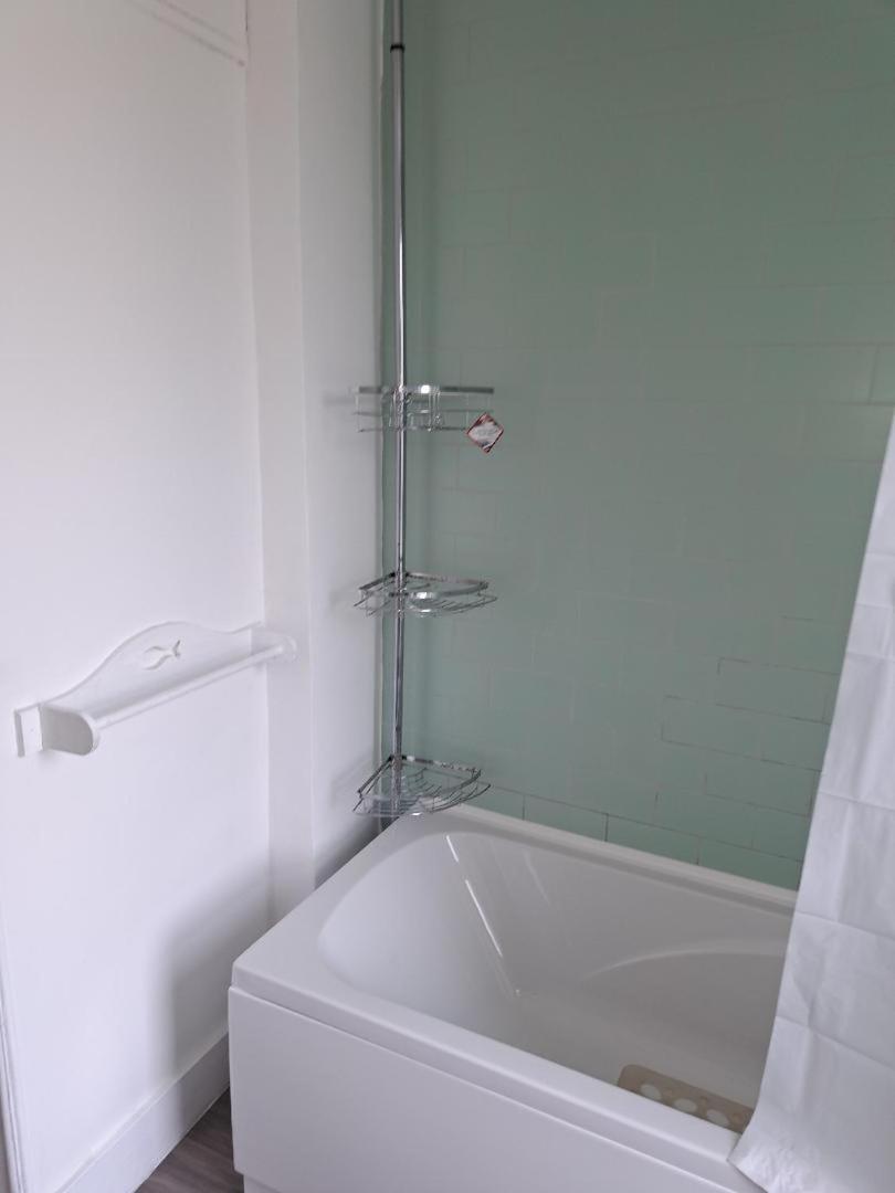 Double Room Available- London Seven Kings Seven Kings Train Station Ilford Extérieur photo